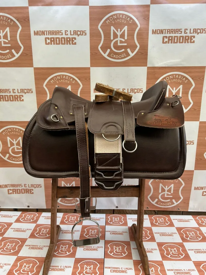 Kit Sela Freio de Ouro para cavalo