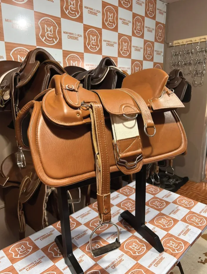 Kit Sela Freio de Ouro para cavalo