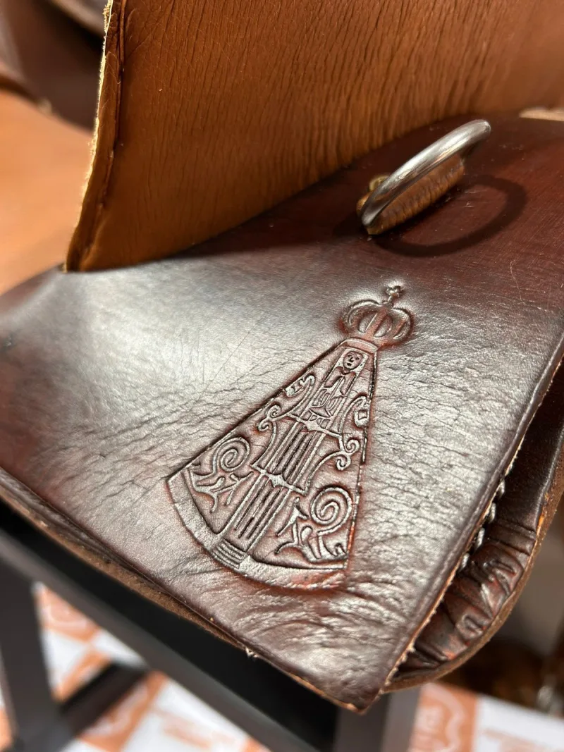 Sela Freio de Ouro Edição Nossa Senhora Aparecida