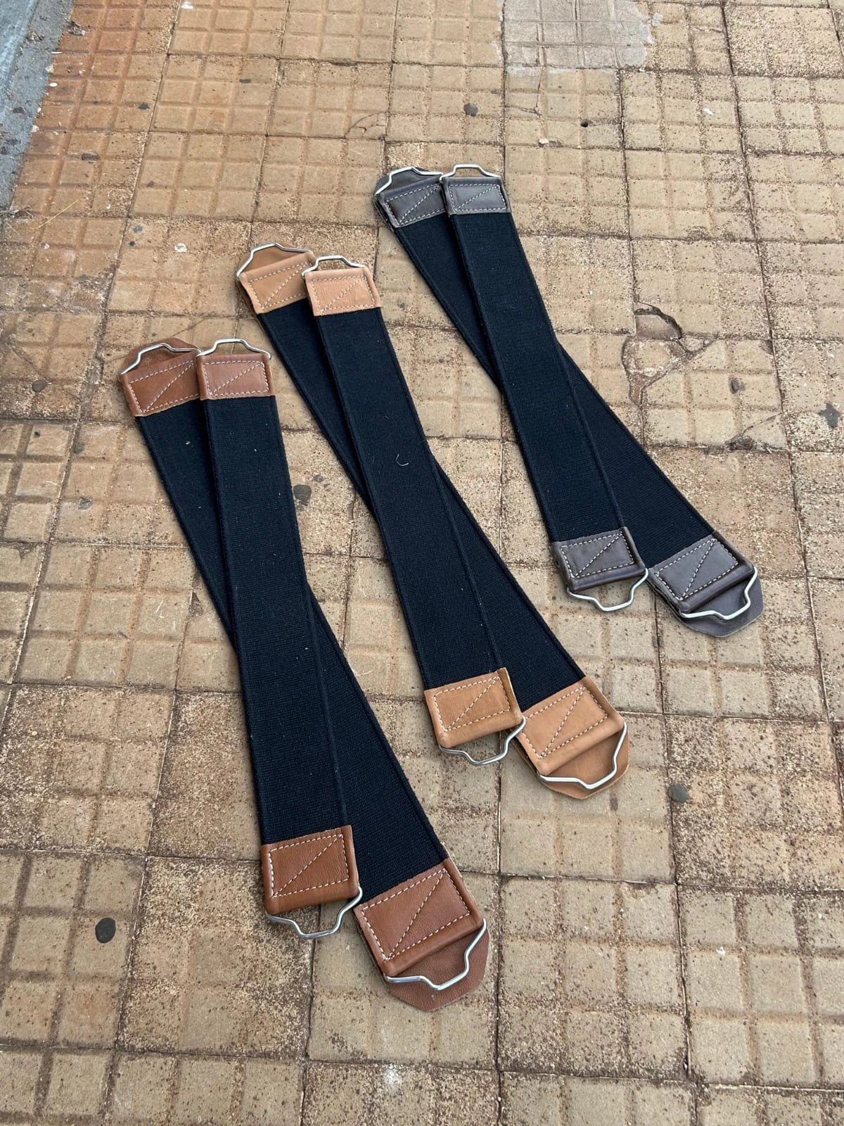 Barrigueira de Fita Preta para cavalo