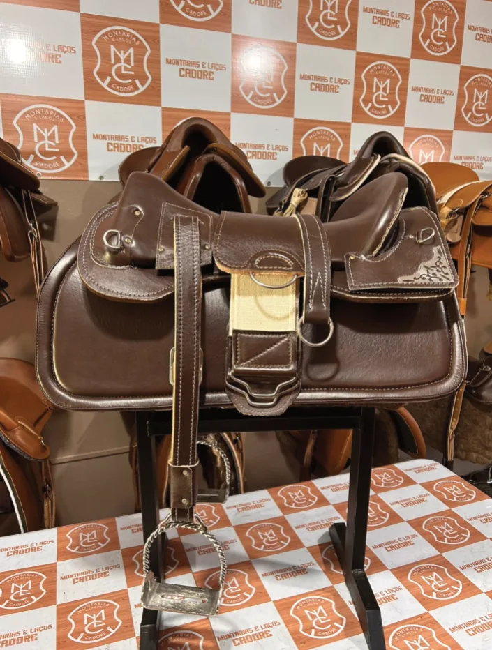 Kit Sela Aba Larga Prova Ginete para cavalo
